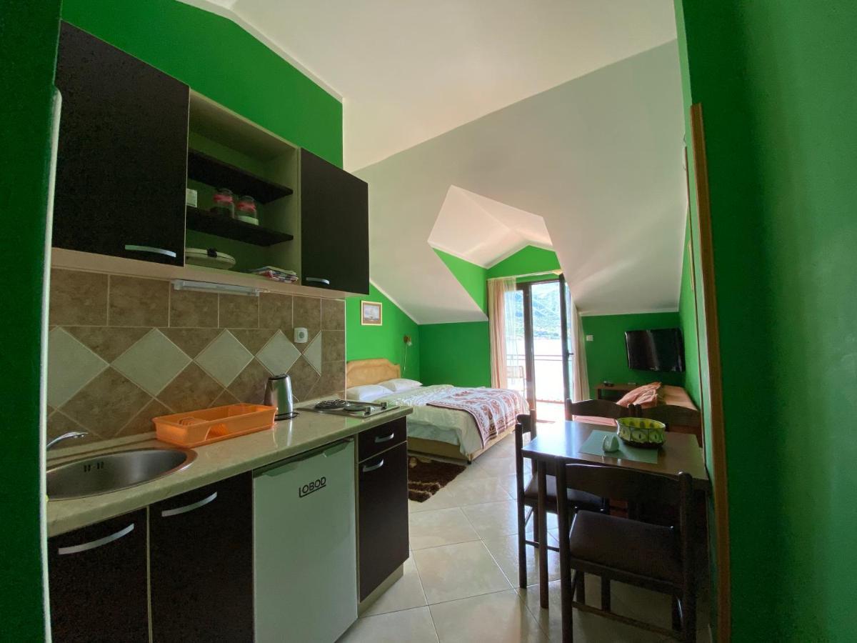 Apartments Djurovic Котор Екстериор снимка