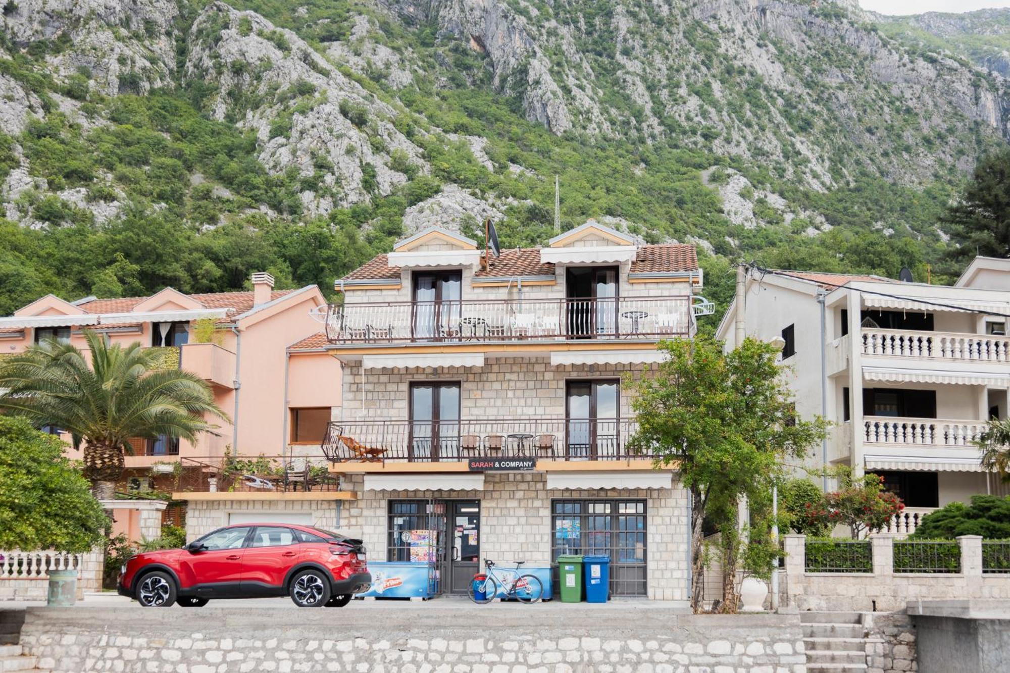 Apartments Djurovic Котор Екстериор снимка